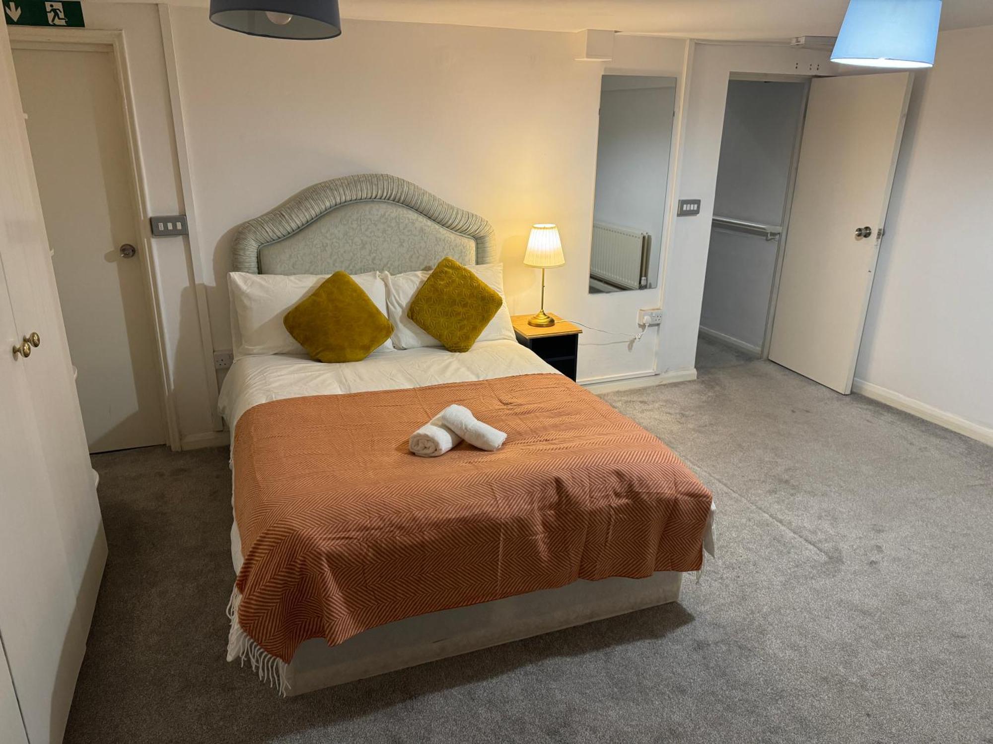 Modern En-Suite Rooms By Finsbury Park Station 8 Mins To King'S Cross By Tube London Exterior photo